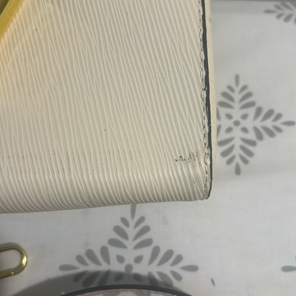 LV Two-Tone Mini Top Handle Bag in Tan and Cream bought here-final sale - Picture 5 of 10